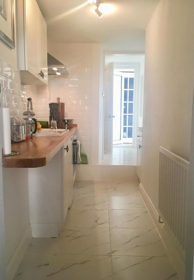 Fabulous Apartment In Historic House In St Aubin Exterior photo